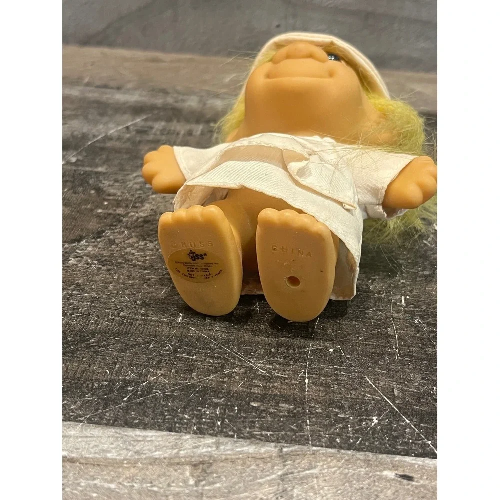 Vintage Russ Berrie Nurse Troll Doll Yellow Hair White Uniform Red Cross 3 Inch